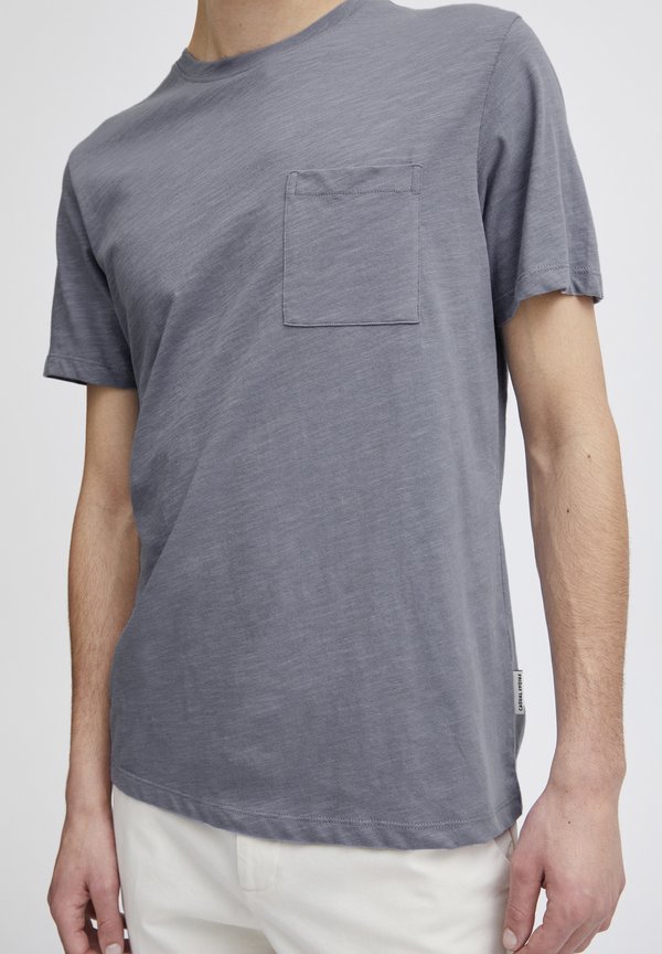 CFThor - Basic T-shirt - silver bullet2