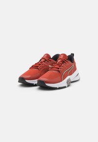 Puma PWRFRAME TR 3 - Hardloopschoenen voor op de weg - mars red/desert dust/white