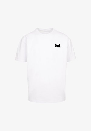 Hvid bomulds t-shirt med et sort kattegrafik på venstre brystområde. Korte ærmer og en standard rund halsudskæring.