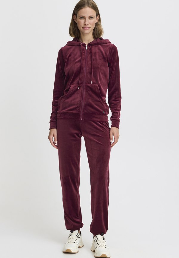 OXMITTA SET - Tracksuit - port royale