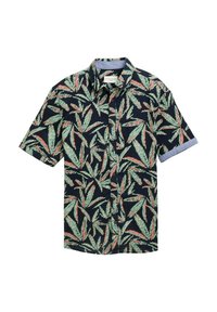 Camisa de botones de manga corta con fondo azul marino y patrones de hojas verdes y rosas. Diseño con cuello y puños enrollados.