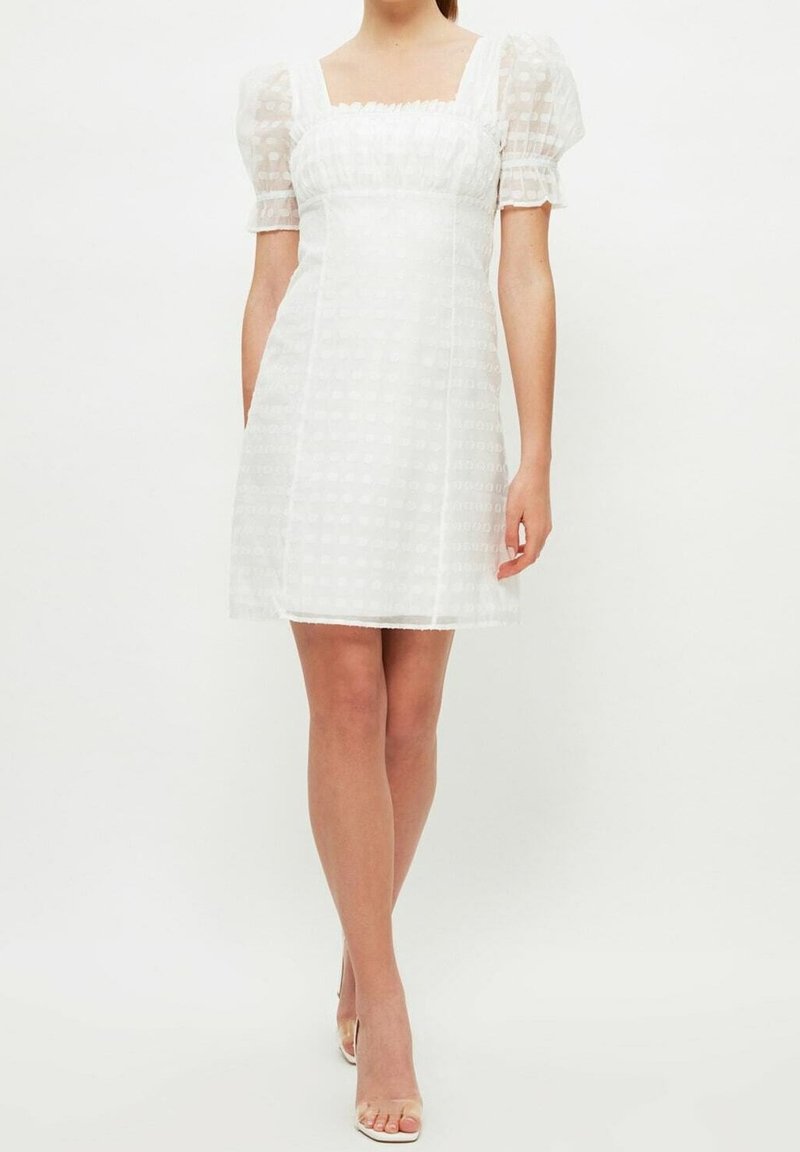 Trendyol Robe fourreau - white