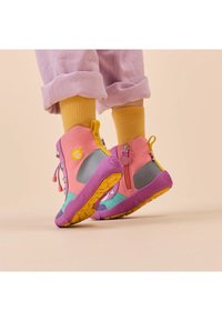 Affenzahn DISCOVY - Snowboots  - pink