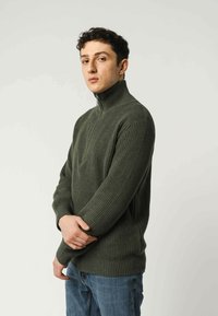 MELA TROYER UDAI - Trui - grün melange