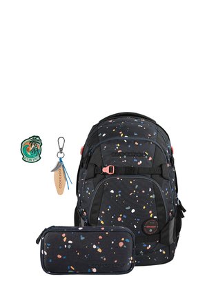 SET MATE GRAFFITI STREET VIBES - School set - sprinkled candy