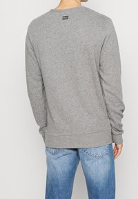 Petrol Industries Felpa - light grey