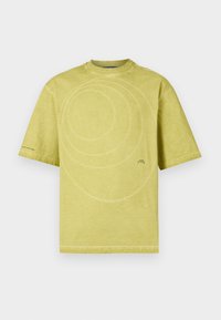 FREQUENCY - Print T-shirt - yellow citronelle