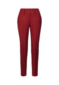 Bordowe dopasowane spodnie z wysokim stanem, z plisą z przodu i slim fit. Wykonane z sztywnej tkaniny o gładkiej fakturze.