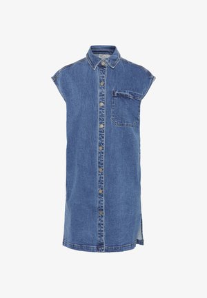 Denimhemdkleid, hellblau mit kurzen Ärmeln, Vorderknopfverschluss, Brusttasche und seitlichen Schlitzen. Strukturierter Stoff mit sichtbaren Nähten.