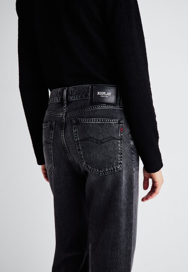 BECKA FLARE - Relaxed fit jeans2