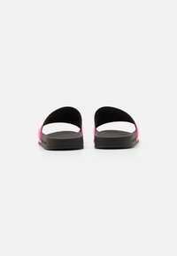 EA7 Emporio Armani UNISEX - Badsandal - pink fluo/black