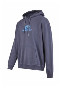 Dunkelblauer Kapuzenpullover mit einer Kängurutasche, Kordelzugkapuze und einem auffälligen hellblauen Logo auf der Brust. Weiche Stoffstruktur.