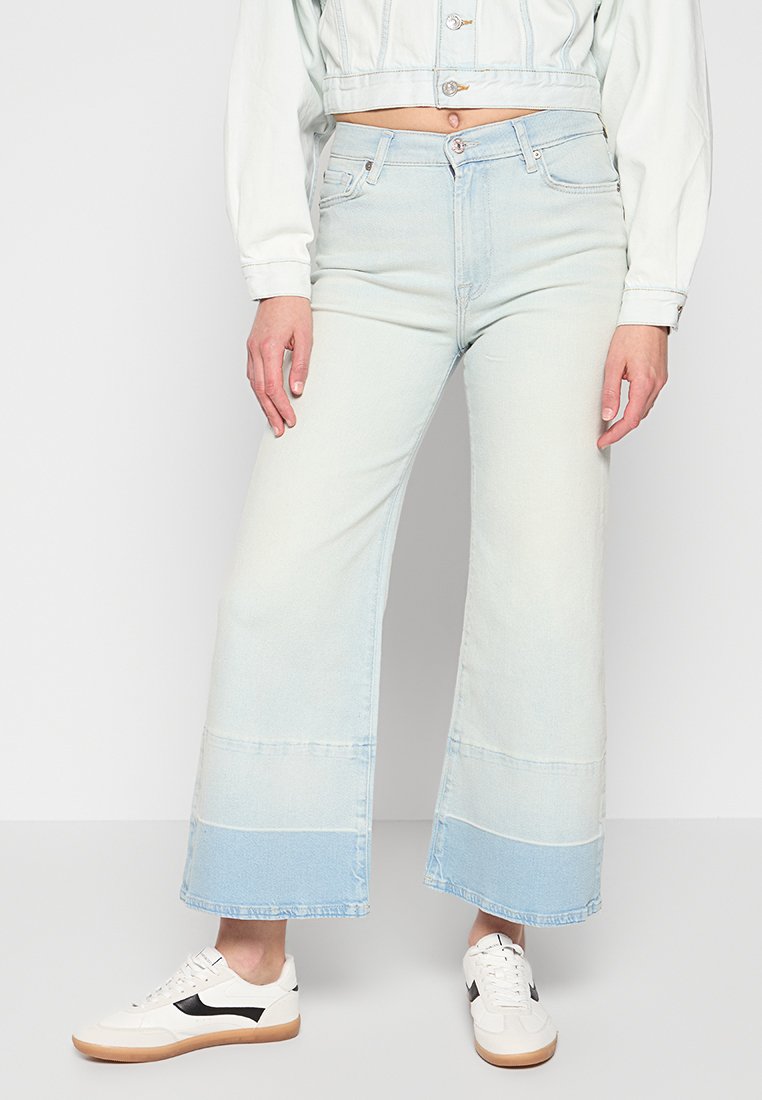 7 For All Mankind Flared Jeans lichtblauw