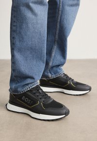 BOSS JONAH - Sneaker low - black
