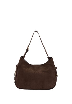 Ciemnobrązowa torba na ramię ze skóry zamszowej z pojedynczym regulowanym paskiem oraz prostokątnym kształtem z zaokrąglonymi krawędziami.