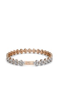 Bracciale in oro rosa caratterizzato da design intrecciati e numerosi diamanti rotondi incastonati in un motivo floreale, completato da una chiusura sicura.