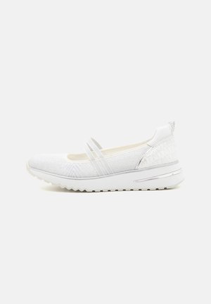 Ballet pumps - white