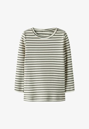 Prugasta srajca z dolgimi rokavi v smetanasti in olivno zeleni barvi, z rebrasto teksturo in okroglim izrezom. Preprost dizajn, brez vidnih logotipov ali vzorcev.