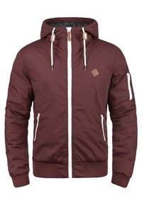 Unselected, wine red