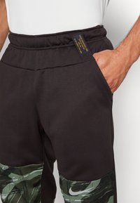Nike Performance Trainingsbroek - brown