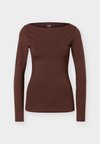 SUBLIME BOATNECK LONG SLEEVE - Μπλούζα με μακριά μανίκια - dark brown
