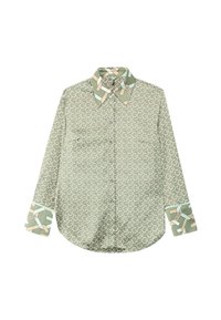 Camisa verde claro con patrón abstracto, de mangas largas, cuello puntiagudo y puños con diseño. Presenta cierre de botones y etiqueta de la marca en el puño.