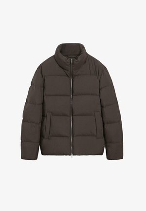 Dunkelbraune Steppjacke mit hohem Kragen, Reißverschluss und zwei Vorderaschen. Hergestellt aus gestepptem, isoliertem Material für Wärme.