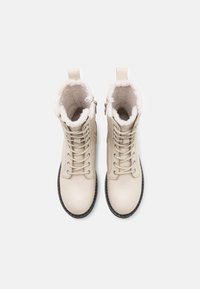 Tommy Jeans URBAN BOOT - Bottines à plateau - newsprint