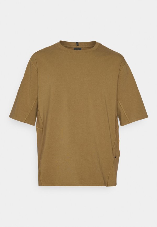 LATITUDE FLIGHT TEE - Basic T-shirt2