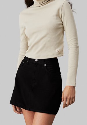 Long sleeved top - off-white