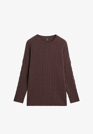 Brun kabelstrikket langærmet crewneck sweater med ribbede ærmer og kant, vist mod en hvid baggrund.