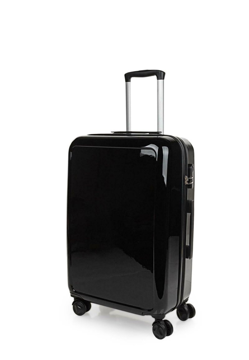 Maleta rígida negra con acabado brillante, dos ruedas plateadas, un asa retráctil y un asa de transporte lateral. Diseño rectangular compacto.