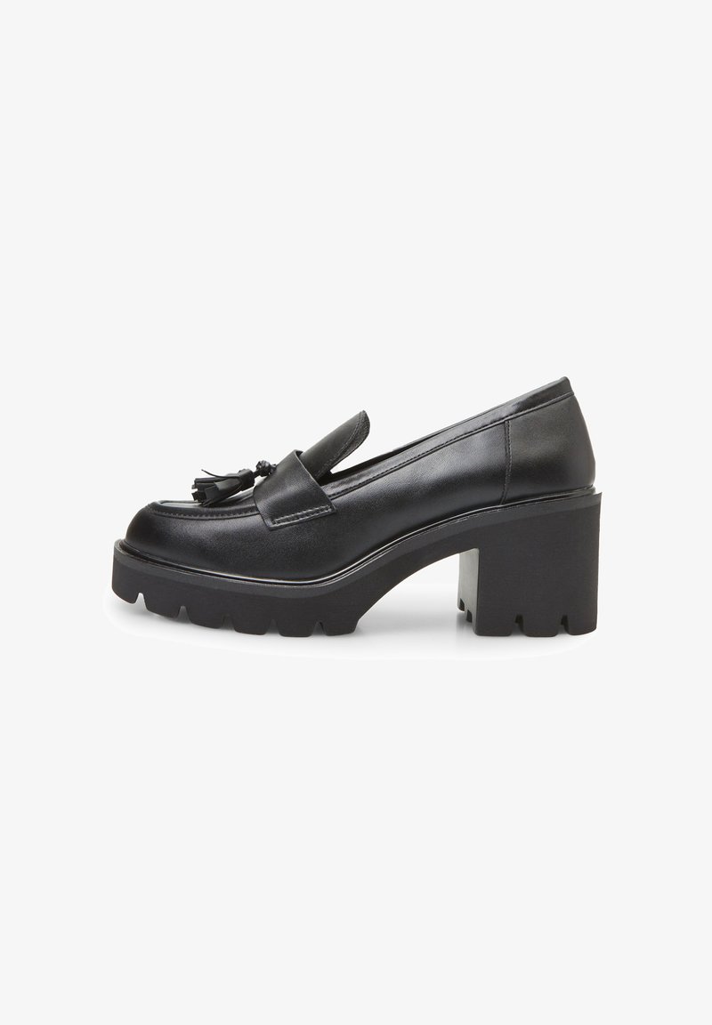 Must värvi nahast loafersid, millel on jäme konts ja tekstuuriga tallad, riidest detailidega ja siledast viimistlusest. Küljepilt toob esile disaini.