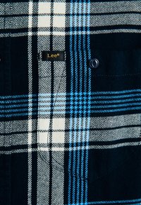 Lee RIVETED SHIRT - Camicia - inky blue