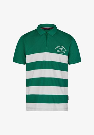 Groene katoenen poloshirt met witte horizontale strepen, korte mouwen en een ritssluiting kraag. Bevat het logo "Paris France Hechter 1962".