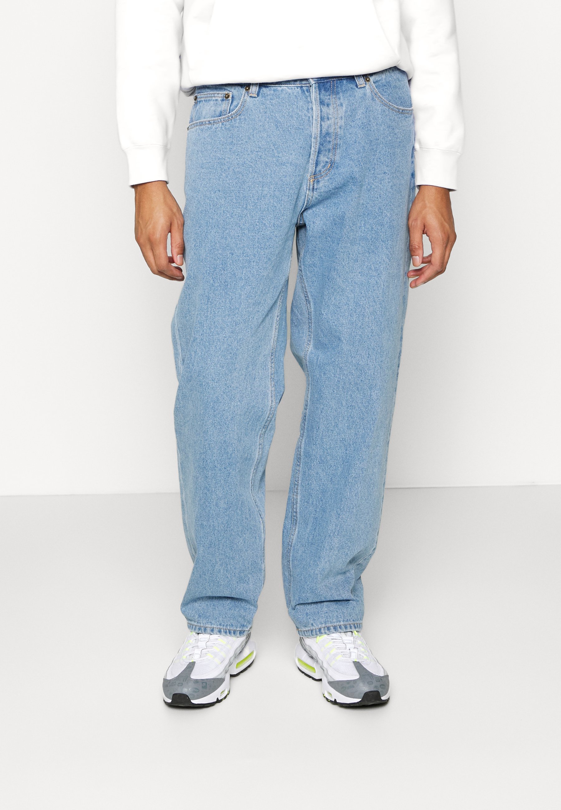 Obey Clothing HARDWORK - Jeans Straight Leg - light indigo/light 