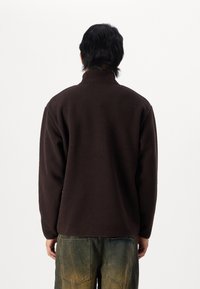 Selected Homme SLHRELAX - Mikina so zipsom - chocolate torte