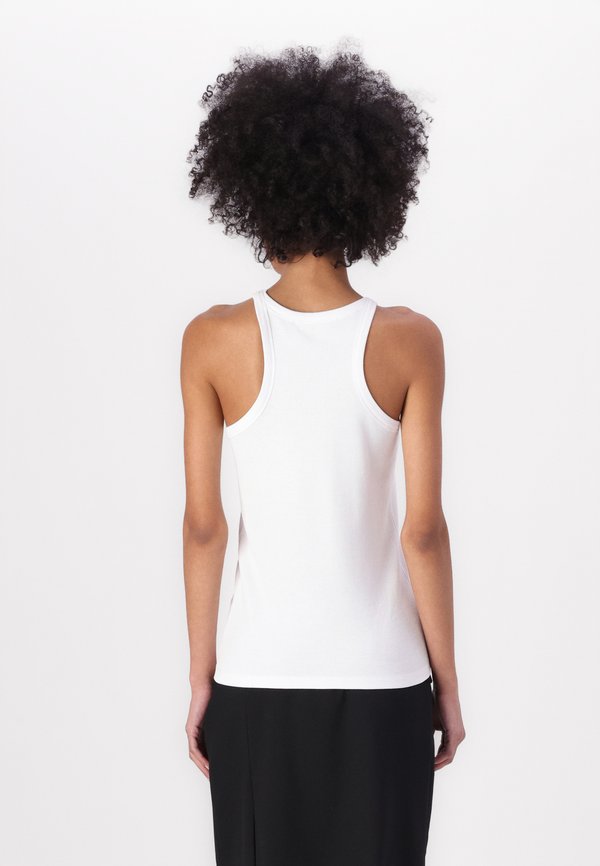 AUTOGRAPH TANK - Top3