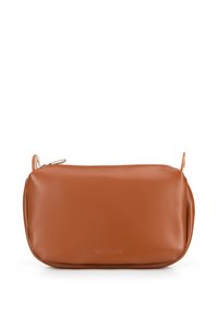 Borsa cosmetica in pelle sintetica marrone con una superficie liscia, forma rettangolare, chiusura con zip e una piccola maniglia laterale. Logo impresso sul davanti.
