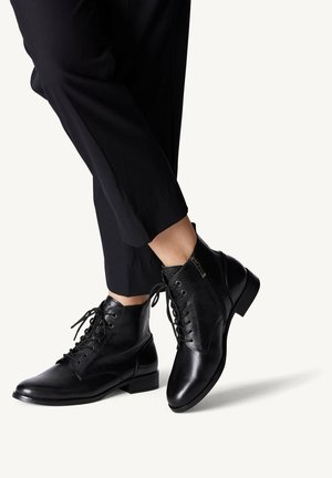 Snörstövletter - black