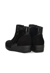 ETIKA ARMONY MASER - Botines bajos - black