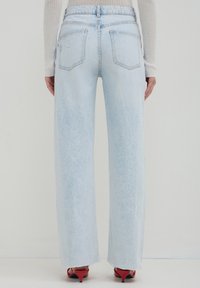 Calliope WIDE - Jeans a sigaretta - blu denim chiaro