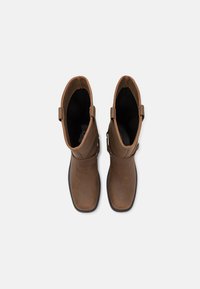 ONLY SHOES ONLBAX - Cowboystøvler - brown