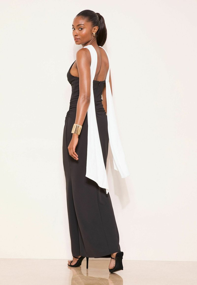 Lipsy PETITE FIT - HIGH NECK SCARF DRAPE - Maxi dress - monochrome/black -  Zalando