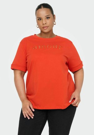 Rode katoenen t-shirt met de tekst "amour" in een gestikt ontwerp, korte mouwen met accentdetails en een ontspannen pasvorm.