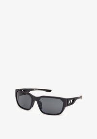 Wybrany, nero opaco grigio fumo