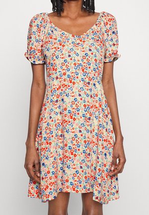 Hverdagskjole - pink