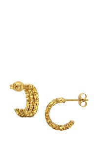 Boucles d'oreilles en or en forme de cercle présentant un design torsadé avec des accents de pyramides texturées. Fixées par un fermoir à tige et papillon.