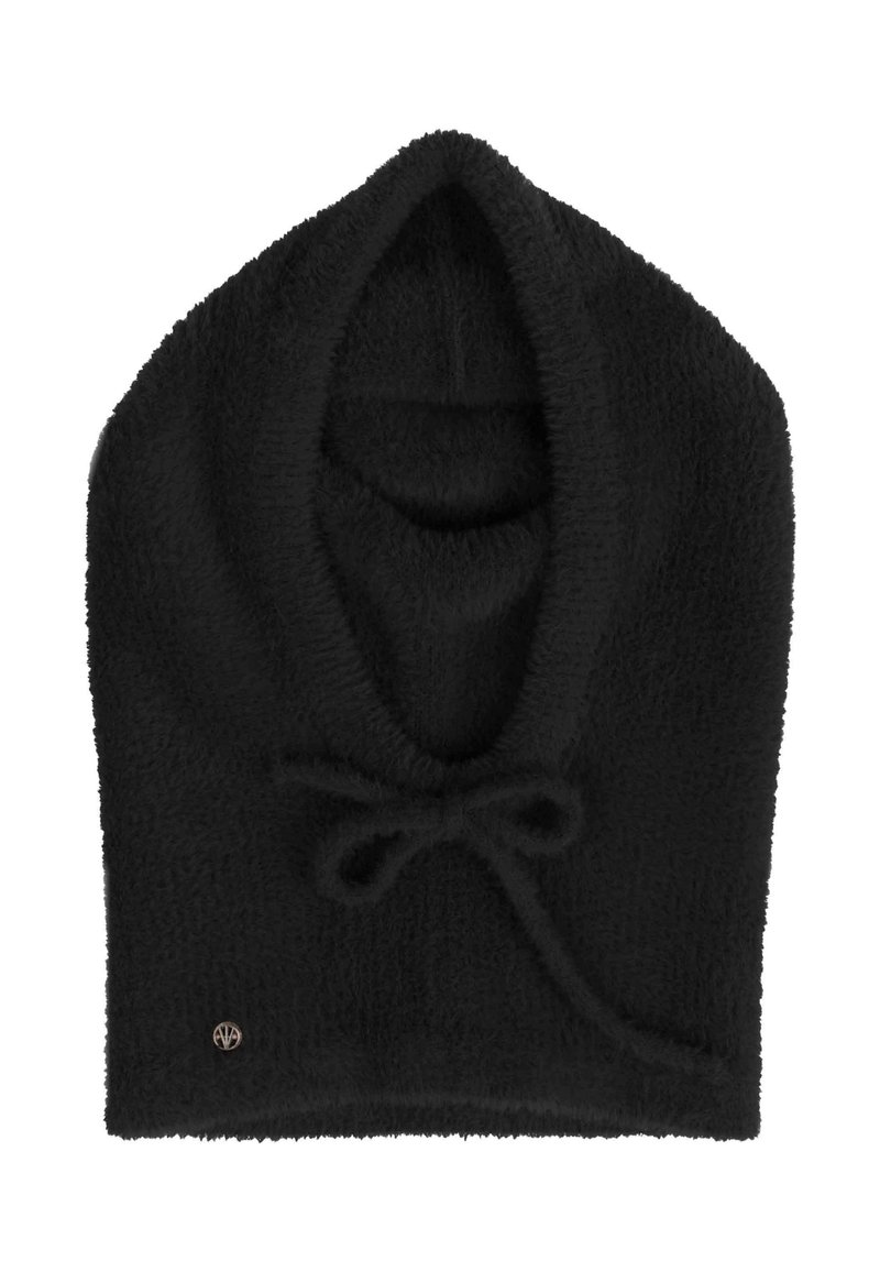Fular cu glugă din fleece negru, cu o textură moale, având o formă rotunjită și închidere cu șnur. Accent logo mic la baza fularului.
