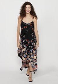 Koroshi Maxikleid - black